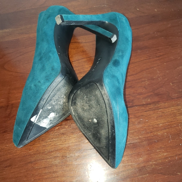 Turquoise heels - Picture 7 of 8